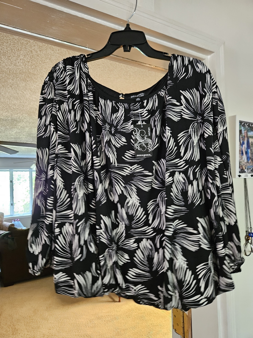 Ava & Grace Black Blouse with White Floral Brushstroke Print 3X